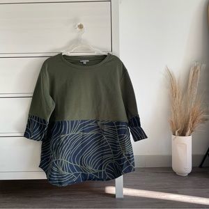 Dark Green and Blue Sweater top with Half Sleeve